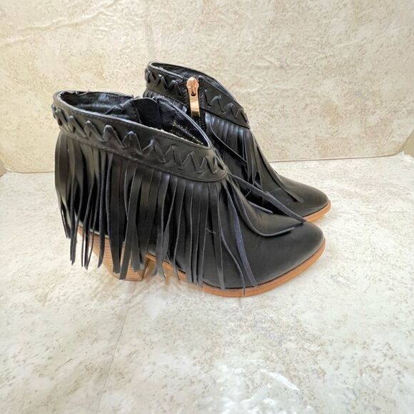BEAST FASHION BLACK FRINGE ANKLE BOOTS‎ - Picture 1 of 6